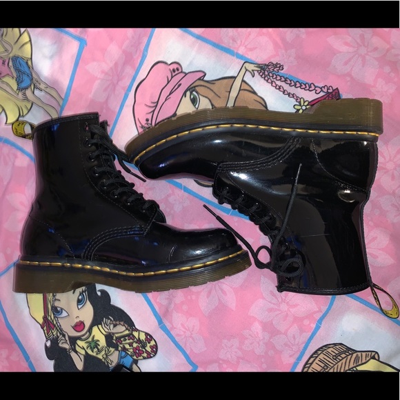 1460 PATENT LEATHER DR. MARTENS - Picture 2 of 2
